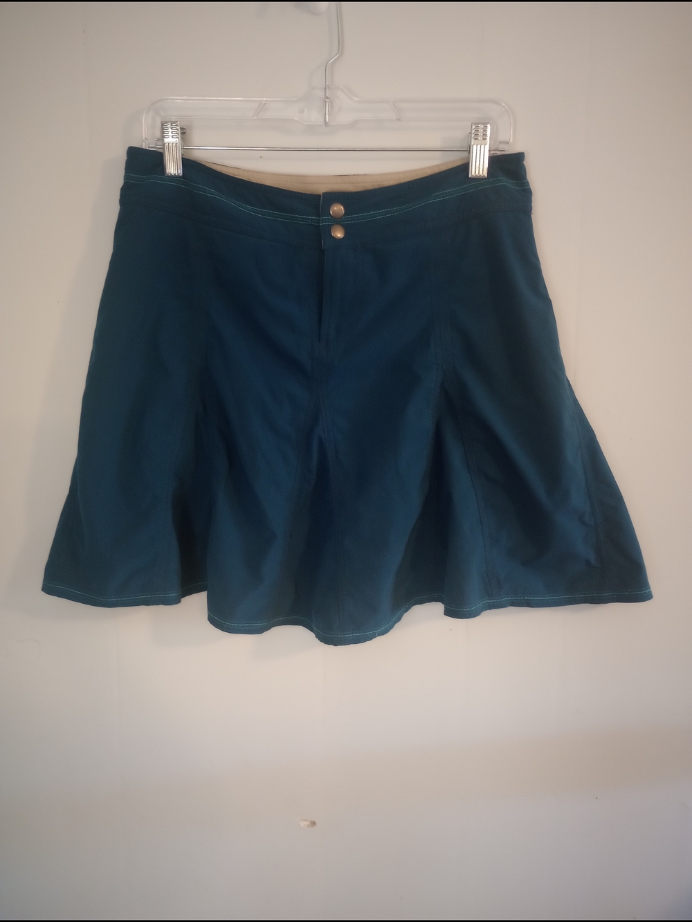 Title Nine Skirt/Skort Hiking Golf Size 6